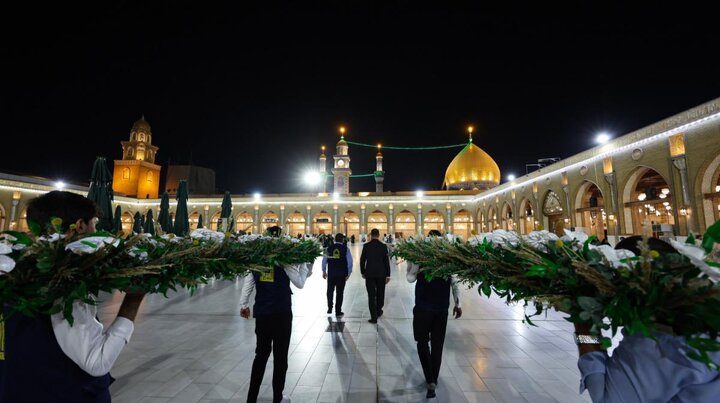 تقرير مصور/ إستعداداً لمولد السيدة "زينب" (ع).. مرقد مسلم بن عقيل عليه السلام يتزين بالورود