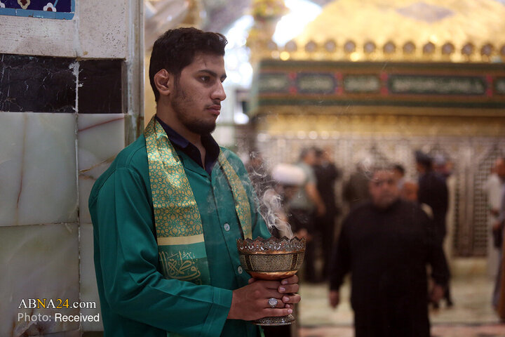 تقرير مصور/ تزيين ضريح السيدة المعصومة (ع) في يوم ميلاد السيدة زينب (ع)