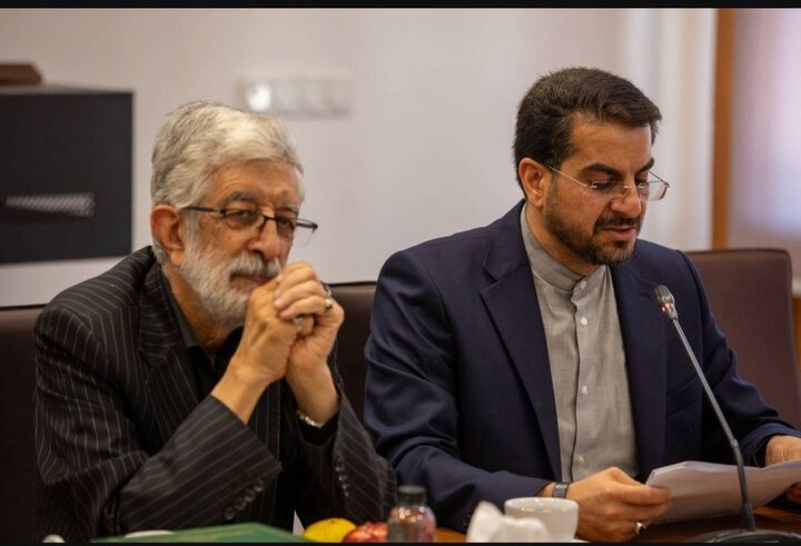 تأکید بر جایگاه ارزشمند دانشنامه جهان اسلام در معرفی جهان اسلام 