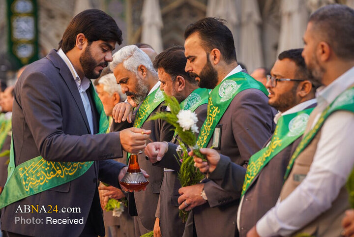 Informe fotográfico | El santuario del Imam Ali (P) en Najaf se llenó de luz y júbilo mientras los servidores alíes conmemoraban con fervor el natalicio de Hazrat Zaynab (S)