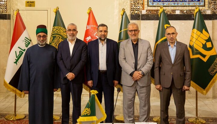 في لقاء جمع امناء العتبات المقدسة بالكاظمية.. دعوات لتكامل الجهود وتنسيق المبادرات لخدمة الزائرين