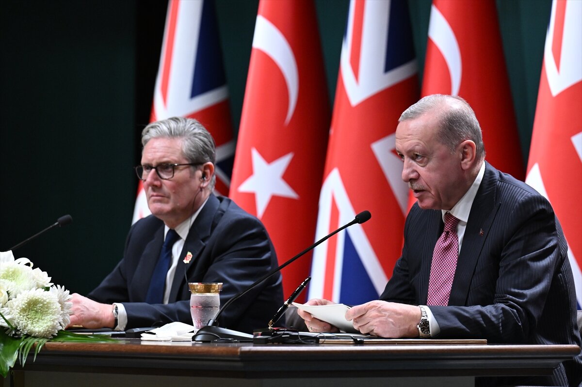 IMZAYÊN LI ANKARA HATIN DANÎN: BRÎTANYA MEZINÊ 20 BALAFIŞKÊN ŞERÎ EUROFIGHTER DÊ JI TIRKIYEYÊ RE BIROŞE