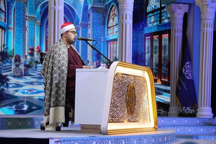 قورئان خوێنی میسری لە سنە: خەڵکی کوردستان لە هەموو دنیا زیاتر پێشوازی لە قورئانخوێن دەکەن