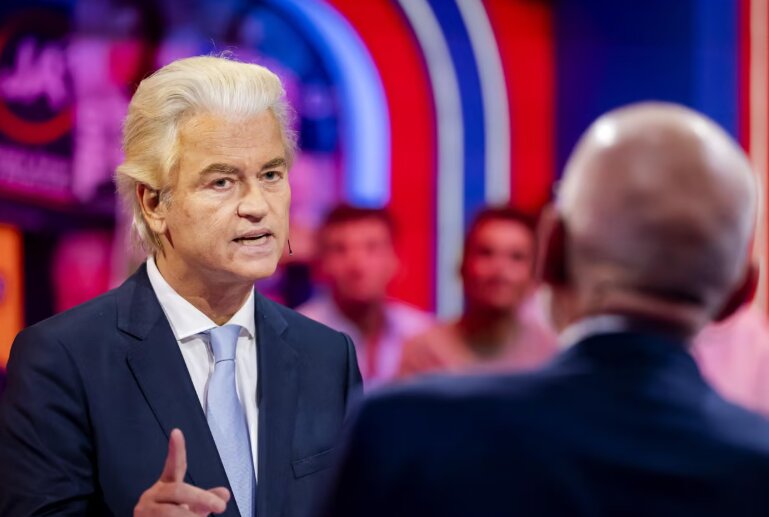 گاردین: خصومت آشکار علیه مسلمانان در آستانۀ انتخابات هلند عادی شده است