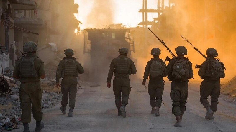 صیہونی فوج کا غزہ اور مغربی کنارے میں وسیع فوجی آپریشن — کئی گرفتاریاں اور مکانات منہدم صیہونی فوج کا غزہ اور مغربی کنارے میں وسیع فوجی آپریشن — کئی گرفتاریاں اور مکانات منہدم