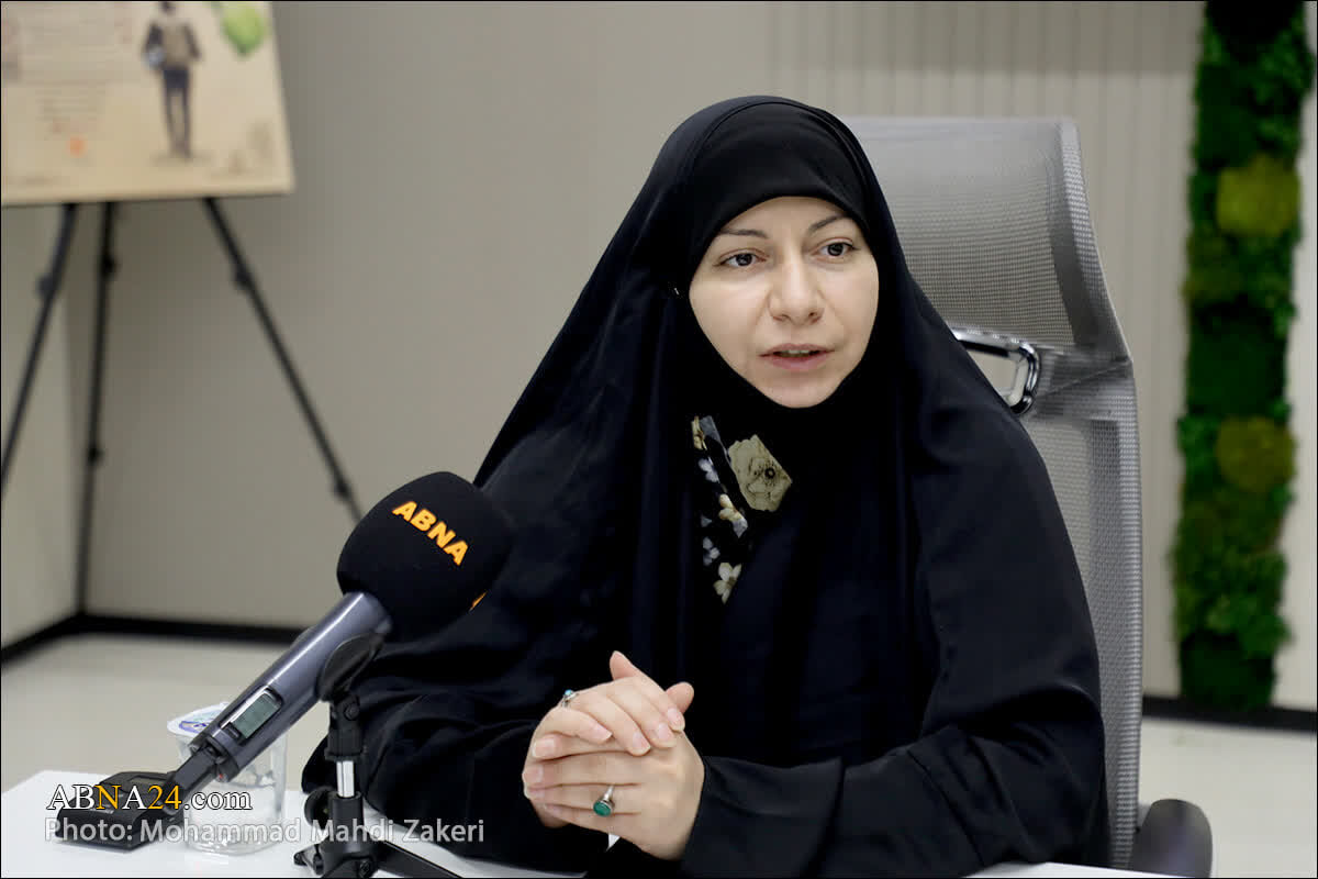 Kutoka kwa Zainab al-Kubra(s) hadi leo; Karbala ni Chuo cha Habari cha Mwanamke Muumini /Wanawake Waislamu wako mstari wa mbele katika vita vya Habari