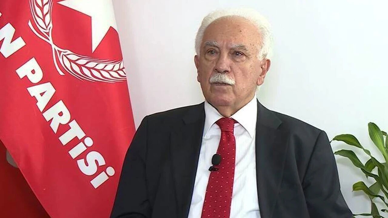 Prof. Dr. Doğu Perinçek: "PKK ji aliyê MIT'ê ve hatiye damezirandin" + Vîdeo