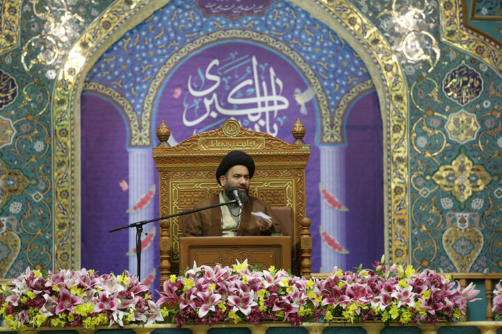 Photos: Hazrat Zainab birth anniversary celebrated in Qom