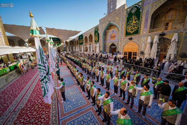 تقرير مصور/ خدم العتبة العلوية يشاركون في حفل ذكرى ولادة السيدة "زينب" (ع) في صحن أمير المؤمنين(ع)