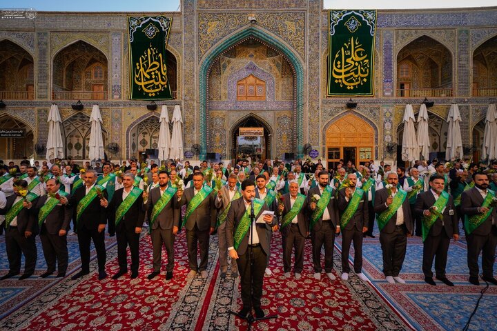 تقرير مصور/ خدم العتبة العلوية يشاركون في حفل ذكرى ولادة السيدة "زينب" (ع) في صحن أمير المؤمنين(ع)