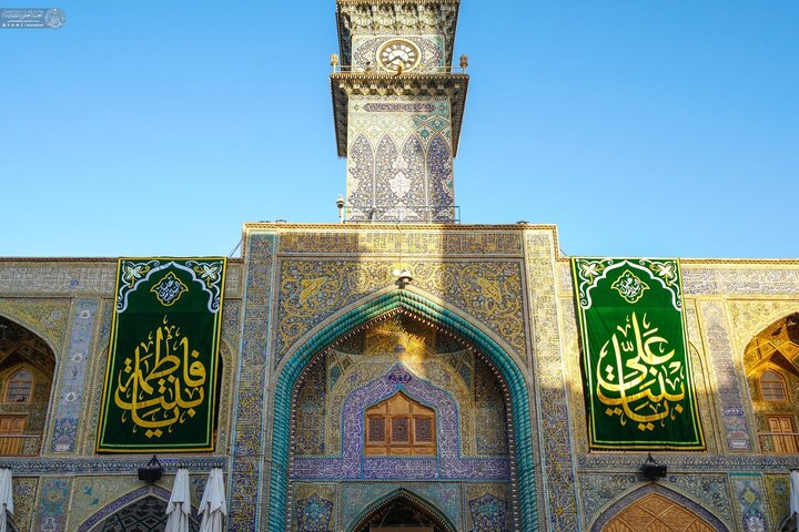 تقرير مصور/ خدم العتبة العلوية يشاركون في حفل ذكرى ولادة السيدة "زينب" (ع) في صحن أمير المؤمنين(ع)