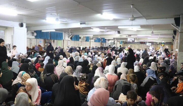 تقرير مصور/ الاحتفال المبارك بمولد السيدة زينب (ع) في حرمها الطاهر بالعاصمة السورية