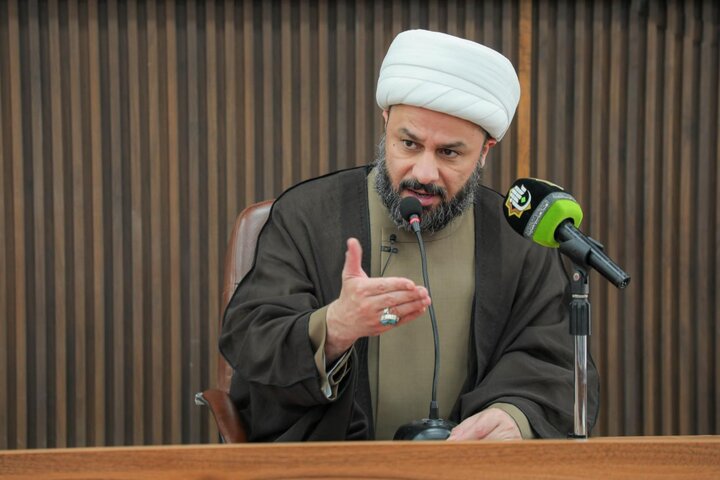 تقرير مصور/ إقامة ندوة قرآنية في جامعة جابر بن حيان بالكوفة