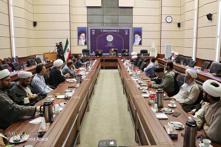 نشست «وضعیت‌شناسی شیعیان تونس» در مجمع جهانی اهل‌بیت(ع)