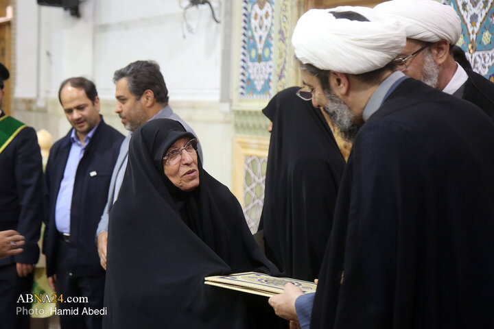 آیین ملی «مهمان مهر» با حضور نودانشجویان در حرم حضرت معصومه(س)