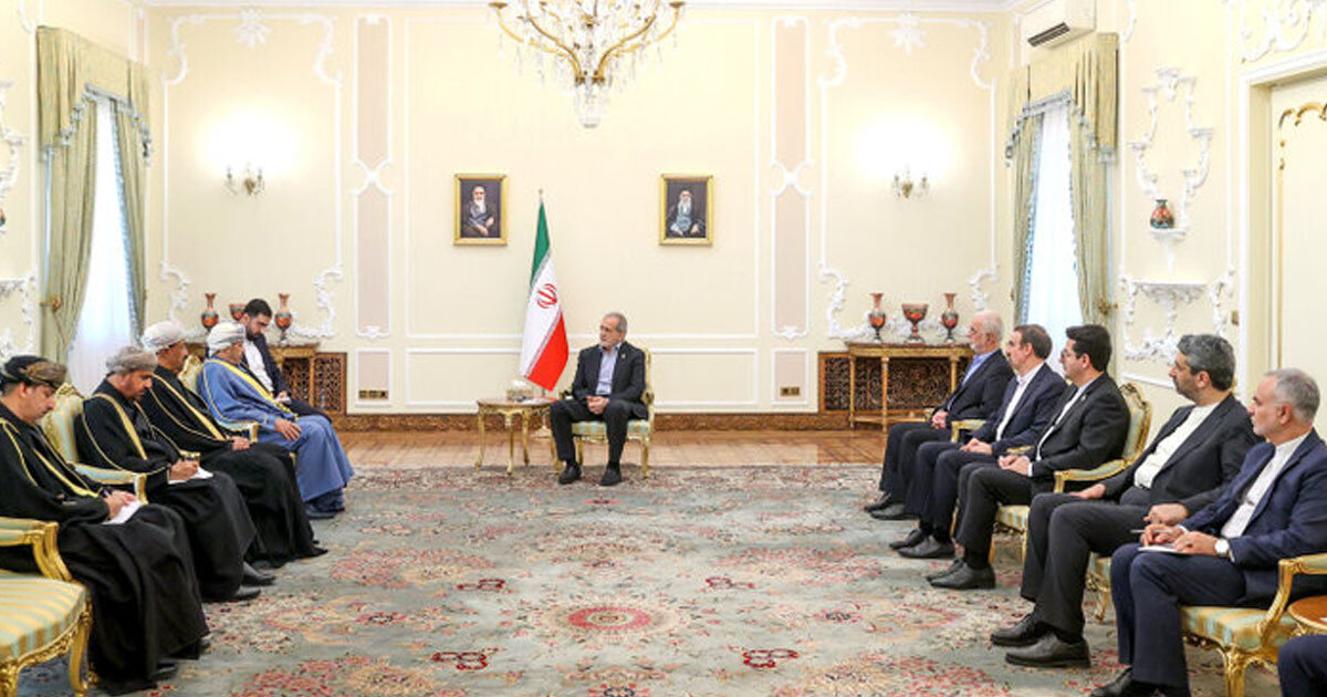 সম্পর্ক আরও জোরদার করবে ইরান-ওমান সম্পর্ক আরও জোরদার করবে ইরান-ওমান