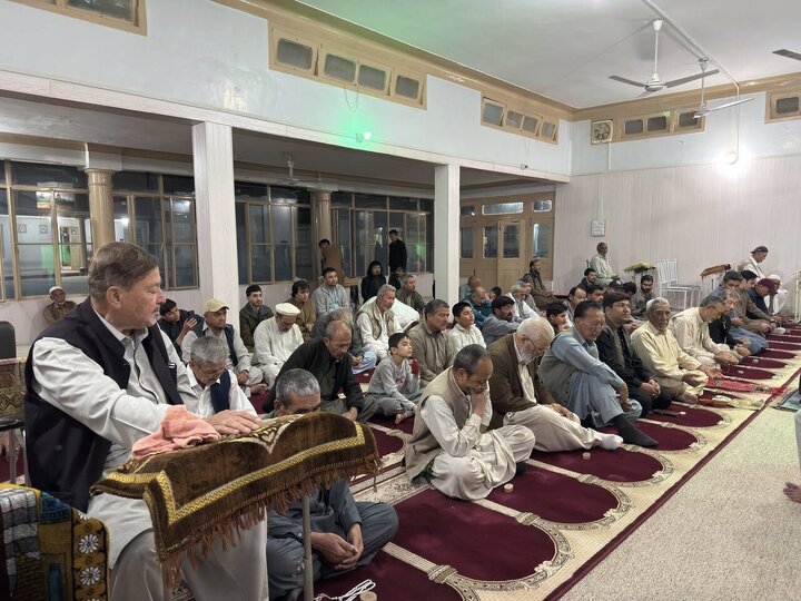 تقرير مصور/ احتفال بمولد السيدة زينب(ع) في حسينية هزارة نچاري بمدينة كويته باكستان