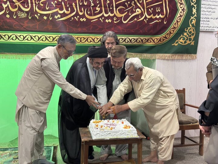 تقرير مصور/ احتفال بمولد السيدة زينب(ع) في حسينية هزارة نچاري بمدينة كويته باكستان