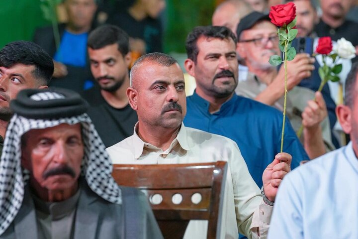 تقرير مصور/ مهرجان شعر بمناسبة ولادة السيدة زينب (ع) في حرم الإمامين العسكريين (ع)