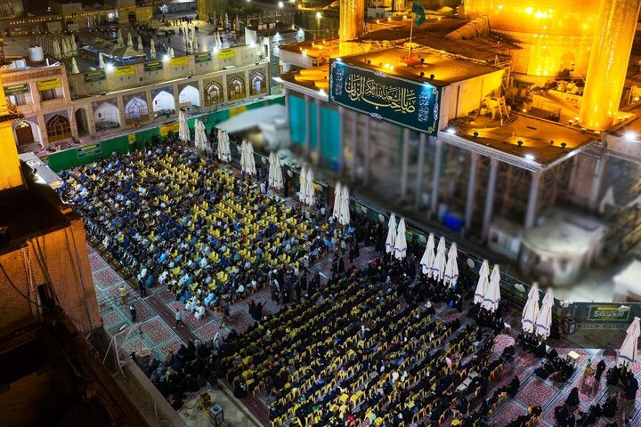 تقرير مصور/ مهرجان شعر بمناسبة ولادة السيدة زينب (ع) في حرم الإمامين العسكريين (ع)