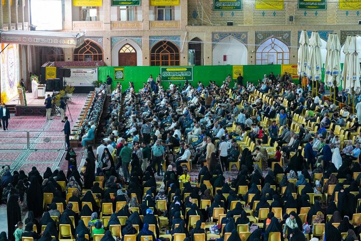 تقرير مصور/ مهرجان شعر بمناسبة ولادة السيدة زينب (ع) في حرم الإمامين العسكريين (ع)