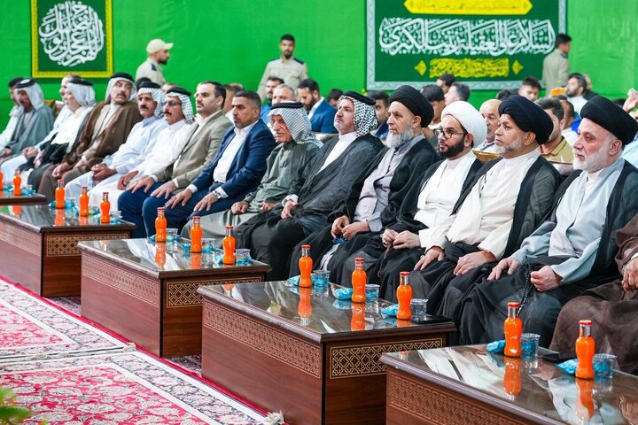 تقرير مصور/ مهرجان شعر بمناسبة ولادة السيدة زينب (ع) في حرم الإمامين العسكريين (ع)