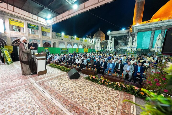 تقرير مصور/ مهرجان شعر بمناسبة ولادة السيدة زينب (ع) في حرم الإمامين العسكريين (ع)