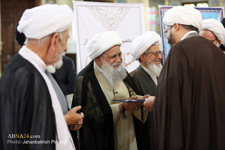 هفدهمین همایش تجلیل از ممتازین یزدی حوزه‌های علمیه در قم