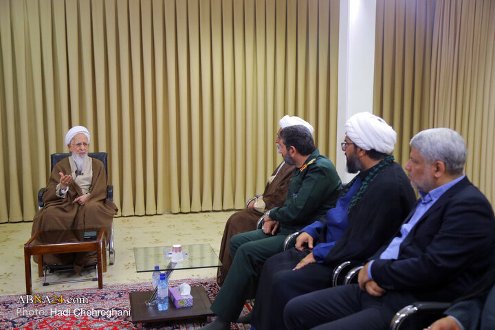 دیدار فرمانده سپاه محمد رسول‌الله تهران با آیت‌الله‌العظمی جوادی آملی