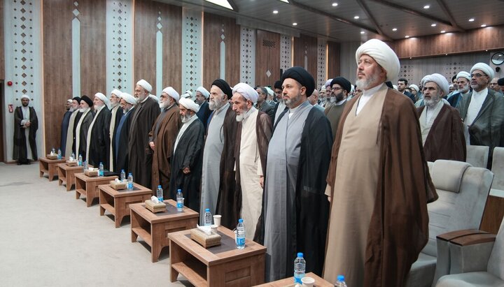 تقرير مصور/ اختتام فعاليات مؤتمر الميرزا محمد حسين النائيني بمدينة مشهد المقدسة