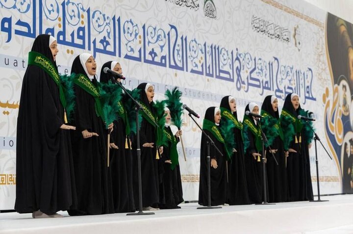 تقرير مصور/ انطلاق فعاليات اليوم الأوّل للحفل المركزي لتخرج طالبات الجامعات العراقية والدول الإسلامية