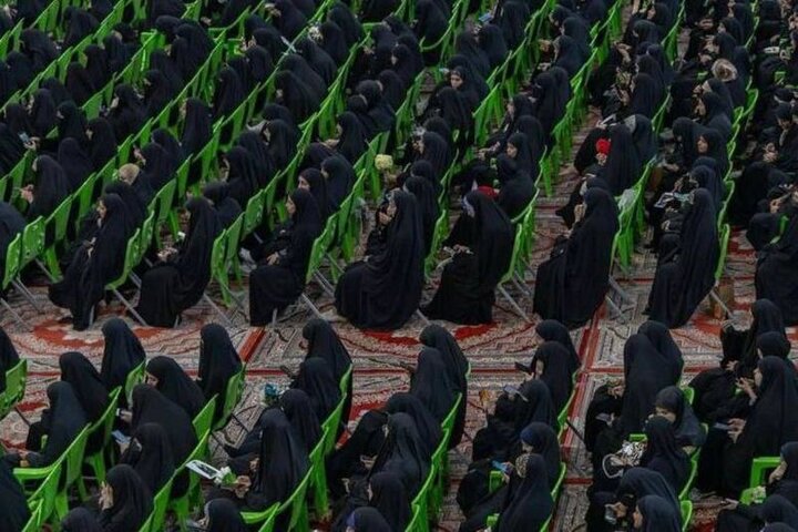 تقرير مصور/ انطلاق فعاليات اليوم الأوّل للحفل المركزي لتخرج طالبات الجامعات العراقية والدول الإسلامية