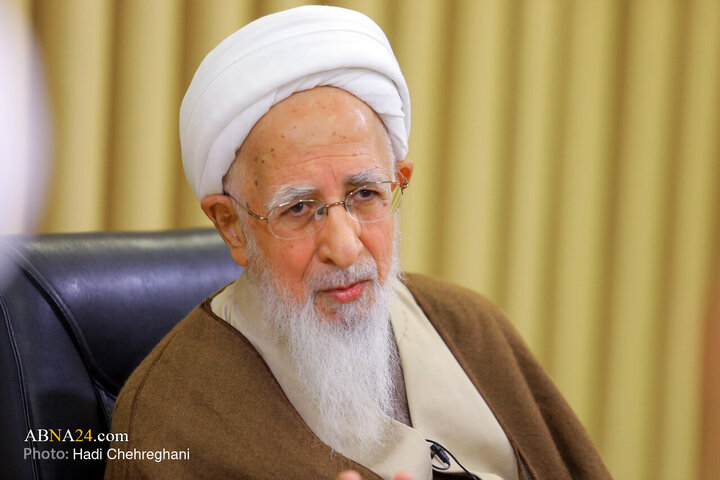 Informe fotográfico |  Encuentro del comandante del Cuerpo Mohammad Rasulullah de Teherán con el Gran Ayatolá Abdollah Javadi Amoli