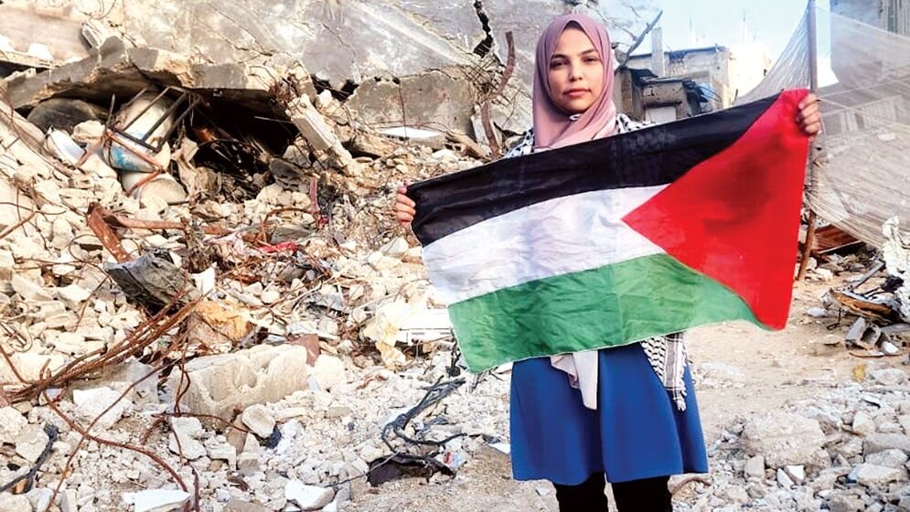 পৃথিবী যেন আমাদের ভুলে না যায় এবং আমরা শুধু বেঁচে থাকার গল্প নয়, পুনর্গঠনের গল্প বলতে পারি। পৃথিবী যেন আমাদের ভুলে না যায় এবং আমরা শুধু বেঁচে থাকার গল্প নয়, পুনর্গঠনের গল্প বলতে পারি।