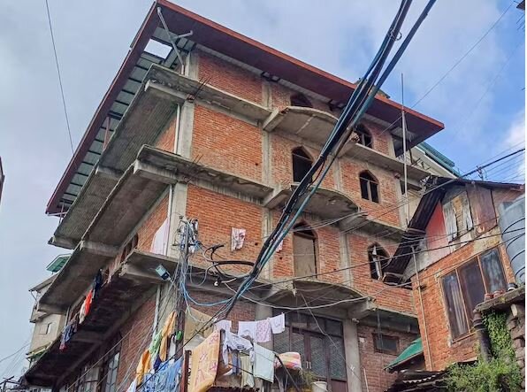 संजौली मस्जिद पर चल सकता है बुलडोज़र, अदालत ने दिया झटका   संजौली मस्जिद पर चल सकता है बुलडोज़र, अदालत ने दिया झटका