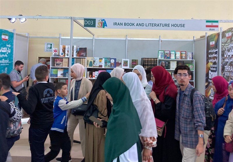عودة إيران إلى معرض الجزائر الدولي للكتاب بعد أعوام من الغياب
