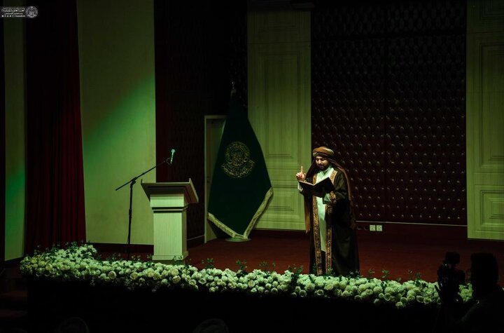تقرير مصور/ العتبة العلويّة تقيم حفلا بسمنابة ولادة السيّدة زينبَ (ع) بجامعة الكوفة