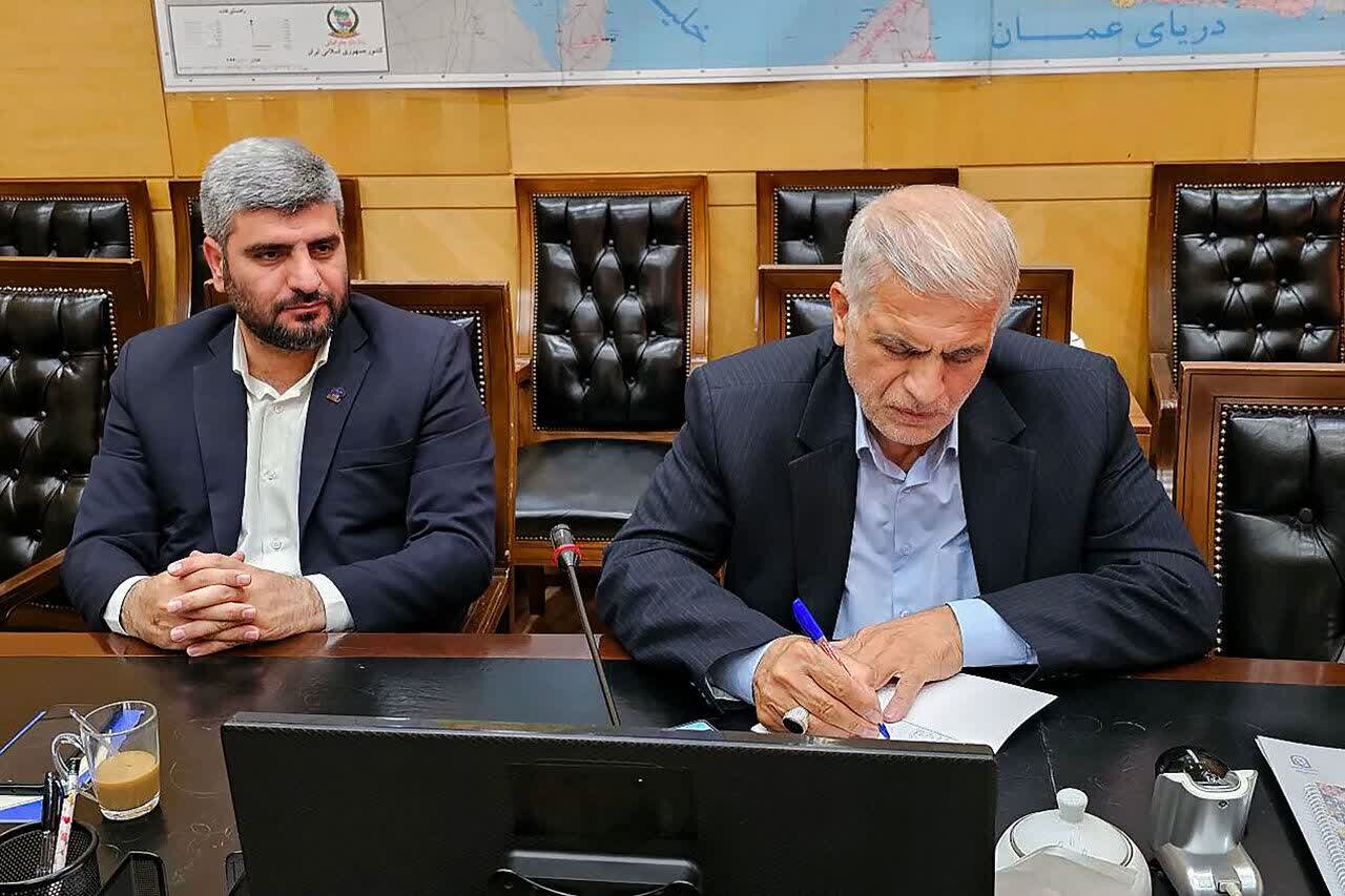 نشست مشترک ستاد امربه‌معروف و نهی‌ازمنکر و مجمع نمایندگان استان تهران با موضوع عفاف و حجاب + تصاویر