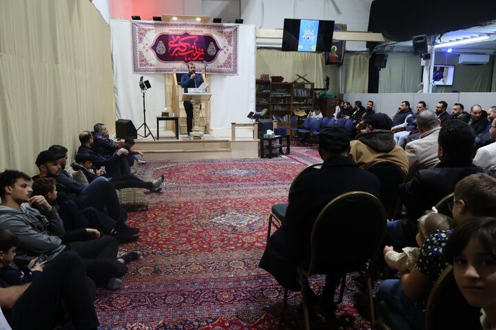 تقرير مصور/ الاحتفال بولادة السيدة "زينب"(ع) في المركز الإسلامي الإمام الحسن في مونتريال الكندية