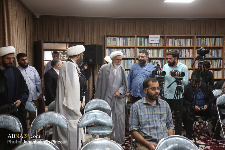 مراسم رونمایی از کتاب «فقه خبر» در قم