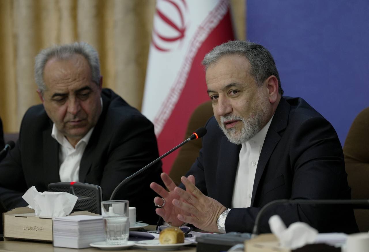 عراقچی: آمریکا باید با جلب اعتماد ایران به دیپلماسی بازگردد