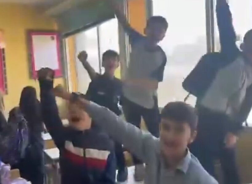 Video | Di Runtuhan Baalbek, Lantunan Suara Berani Menggantikan Tangisan