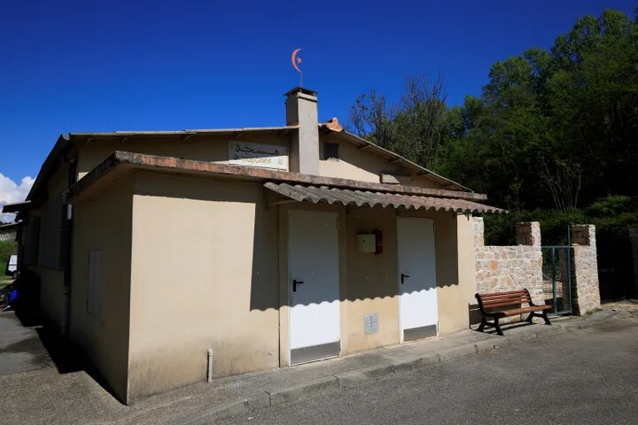 تهدید دوباره علیه مسجدی در فرانسه که ۸ ماه پیش سوزانده شد