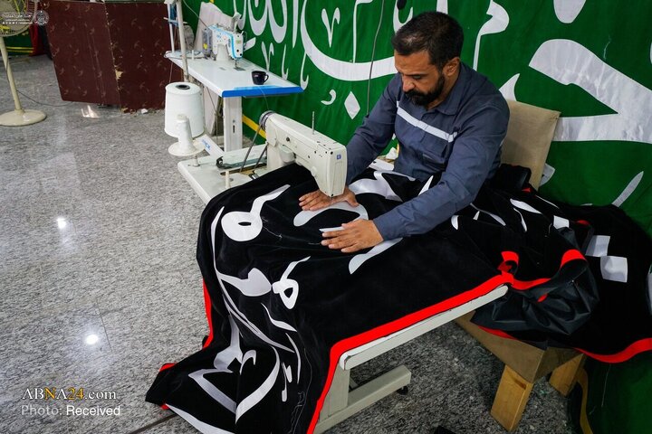 کارگاه گلدوزی حرم مطهر علوی در حال آماده‌سازی بنرها برای سالروز شهادت حضرت فاطمه زهرا (س)