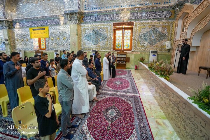 حرم مطهر عسکریین میزبان 100 زائر نابینا از بنیاد تمار شد