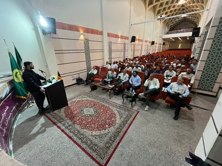 آغاز جریان حرفه‌ای رسانه رضوی با برگزاری کارگاه آموزشی خادمیاران در فارس