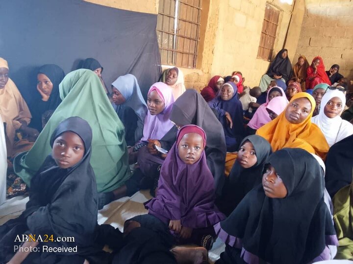 جشن حفظ کامل قرآن را در روستای رینجین گانی نیجریه