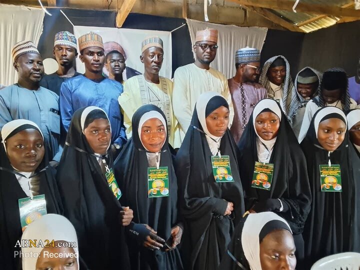 عکس خبری | جشن حفظ کامل قرآن کریم در روستای رینجین گانی نیجریه