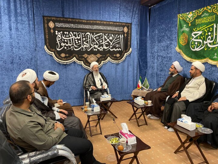 آیت‌الله فقیهی: خانواده مهدوی، سنگ‌بنای تمدّن اسلامی است