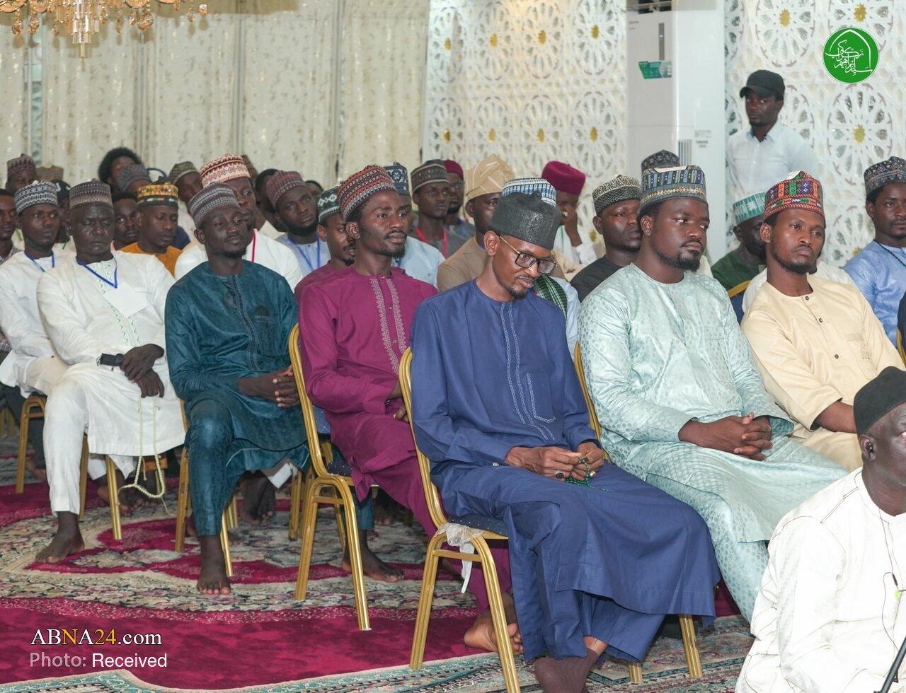 هشدار شیخ زکزاکی نسبت به سوءاستفاده از رسانههای اجتماعی/ باید با صداقت و اخلاق عمل کرد